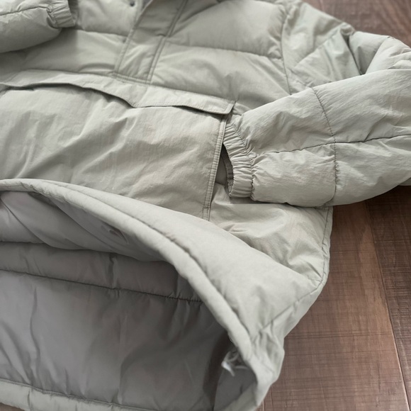 Free Assembly Hooded Parka Pullover Puffer Jacket - Picture 6 of 6